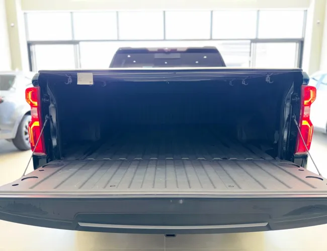 Imagem 15 – Silverado 2024 5.3 V8 Gasolina 1500 High Country 4X4 Automático