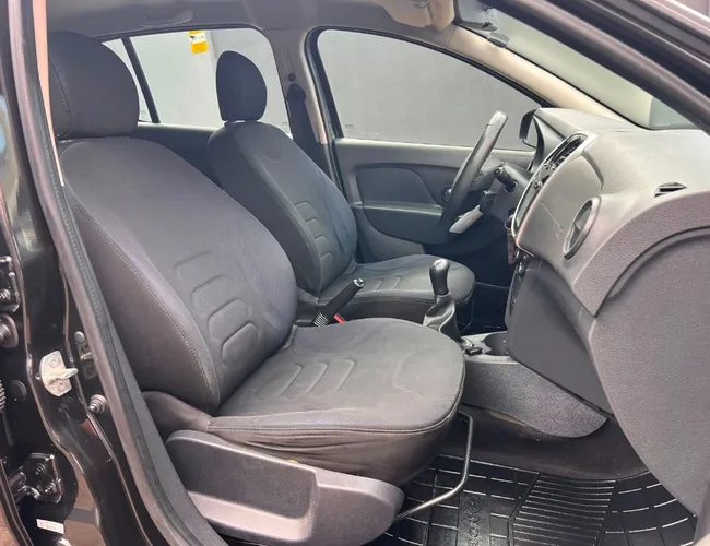 Imagem 13 – Sandero 2015 1.6 DYNAMIQUE 8V FLEX 4P MANUAL