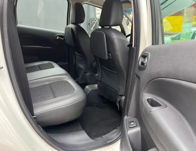 Imagem 9 – C3 Picasso 2014 1.6 Flex Exclusive Manual