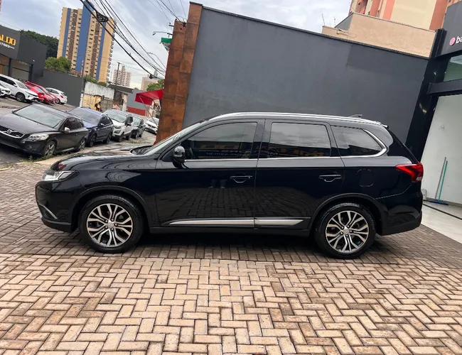 Imagem 10 – Outlander 2017 2.2 4X4 16V Diesel 4P Automático