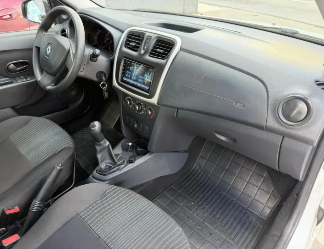 Imagem 12 – Sandero 2017 1.0 12V Sce Flex Authentique Manual