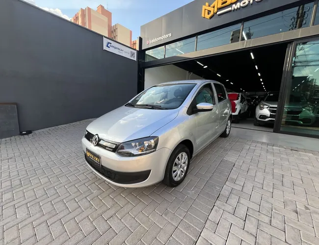Imagem exterior do veículo Fox Bluemotion 1.0 Mi Total Flex 12V 5P 2014 Fox Bluemotion 1.0 Mi Total Flex 12V 5P 