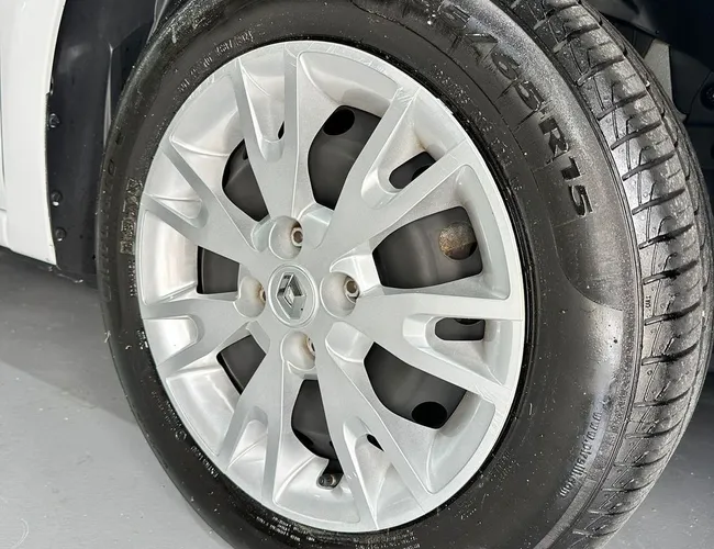 Imagem 23 – Logan 2025 Logan Zen Flex 1.0 12V 4P Mec.
