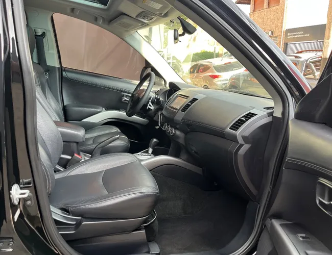 Imagem 15 – Outlander 2012 3.0 Gt 4X4 V6 24V Gasolina 4P Automático