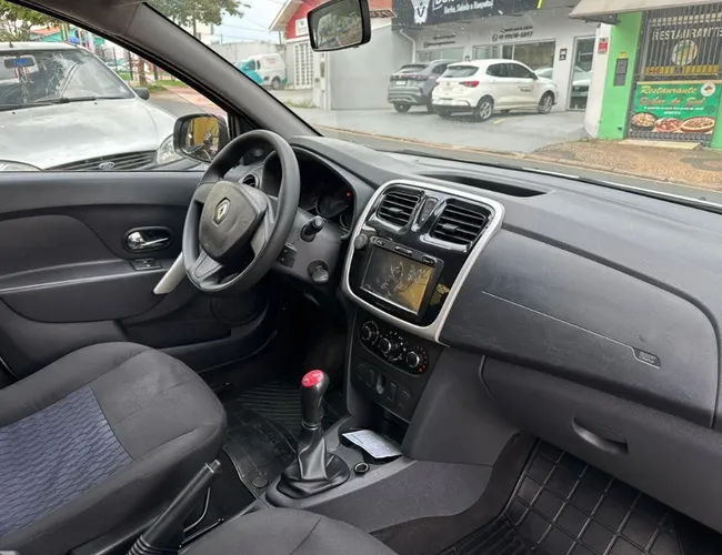 Imagem 7 – Sandero 2015 1.6 EXPRESSION 8V FLEX 4P MANUAL