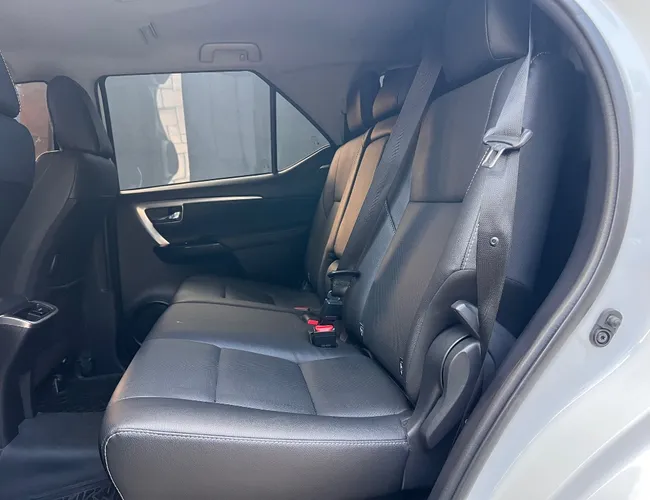 Imagem 19 – Hilux Sw4 2024 2.8 D-4D Turbo Diesel Srx Platinum 4X4 Automático