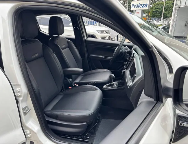 Imagem 13 – Strada 2026 1.0 Turbo 200 Flex Ultra Cd Cvt