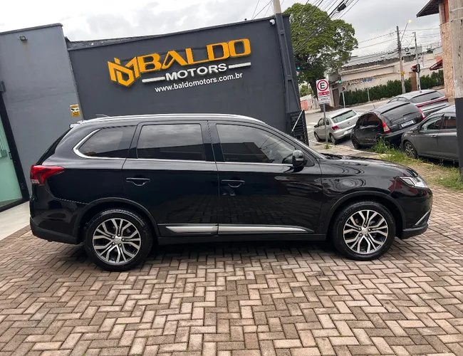 Imagem 13 – Outlander 2017 2.2 4X4 16V Diesel 4P Automático