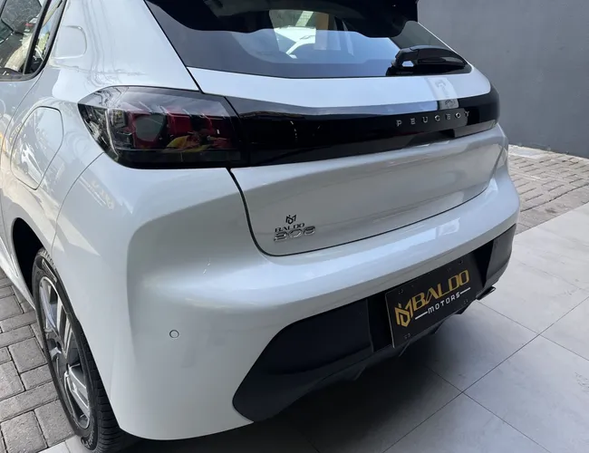 Imagem exterior do veículo 208 Griffe 1.6 Flex 16V 5P Aut. 2023 208 Griffe 1.6 Flex 16V 5P Aut. 