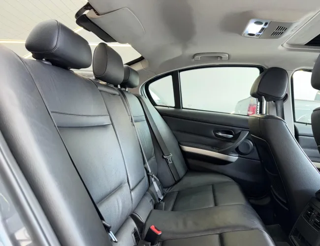 Imagem 11 – 325I 2011 2.5 Sedan 24V Gasolina 4P Automático