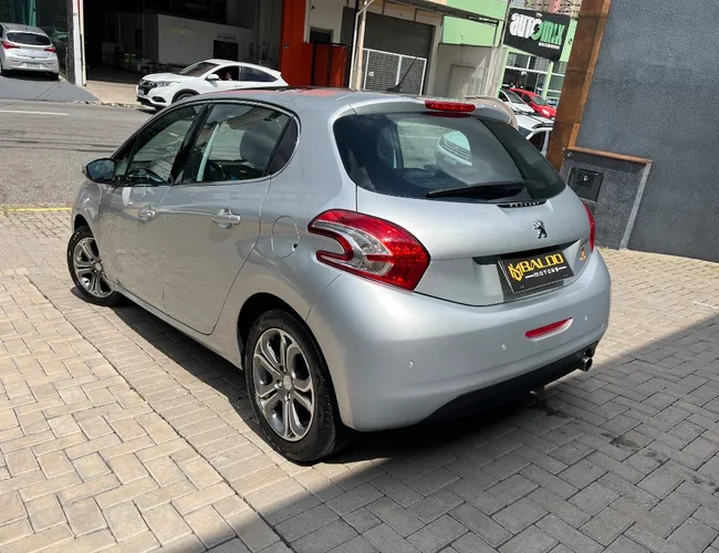 Imagem 6 – 208 2016 1.6 Griffe 16V Flex 4P Manual