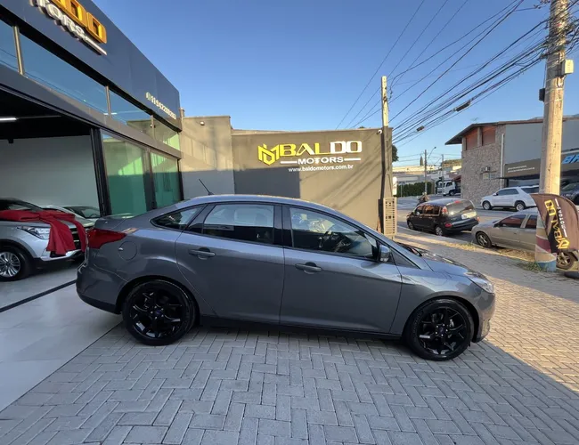 Imagem exterior do veículo Focus 2.0 16V/Se/Se Plus Flex 5P Aut. 2019 Focus 2.0 16V/Se/Se Plus Flex 5P Aut. 