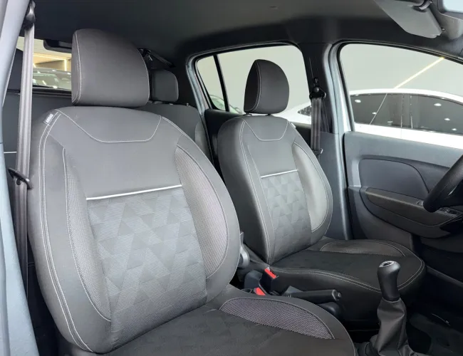 Imagem 12 – Stepway 2025 1.0 12V Sce Flex Zen Manual