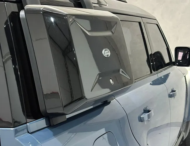 Imagem 8 – Defender 2024 3.0 D300 Turbo Diesel Mhev 110 X-Dynamic Hse Awd Automático