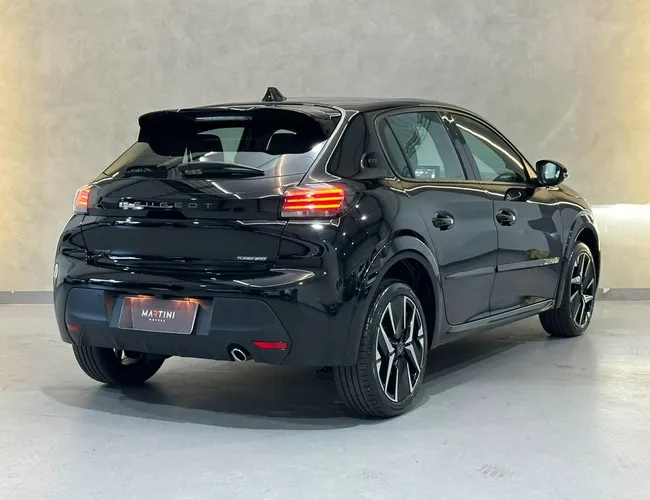 Imagem 26 – 208 2025 208 Gt 1.0 Turbo Flex 5P Aut.