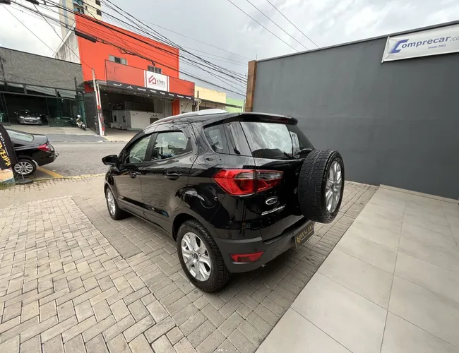 Imagem exterior do veículo Ecosport Titanium 2.0 16V Flex 5P Aut. 2013 Ecosport Titanium 2.0 16V Flex 5P Aut. 