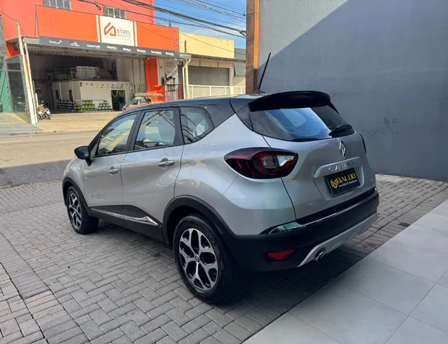 Imagem 6 – Captur 2022 1.3 Tce Flex Intense X-Tronic