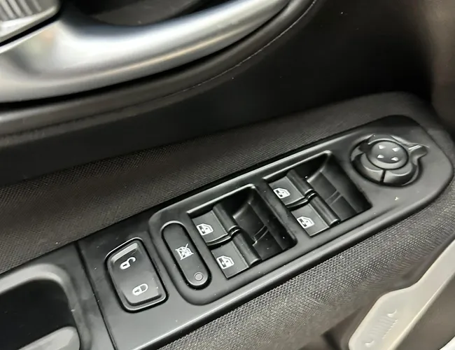 Imagem 19 – Renegade 2021 1.8 16V Flex Sport 4P Automático