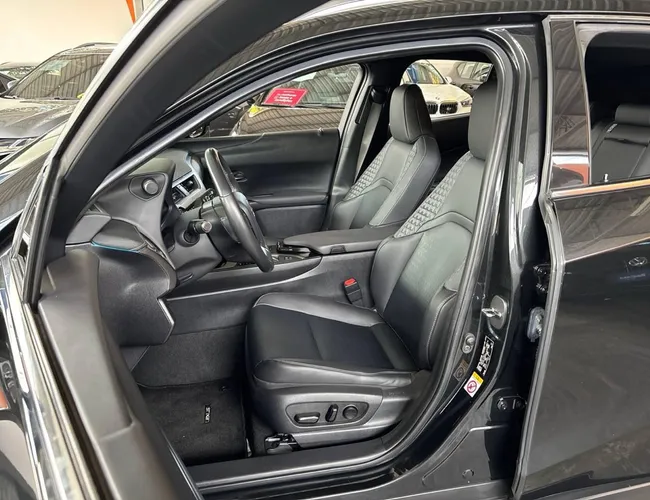 Imagem 10 – Ux 250H 2019 2.0 Vvt-I Hybrid Dynamic Cvt