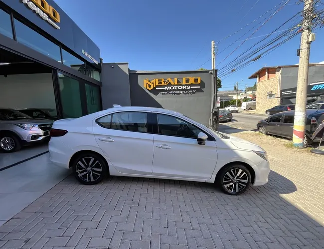 Imagem exterior do veículo City Sedan Touring 1.5 Flex 16V 4P Aut. 2022 City Sedan Touring 1.5 Flex 16V 4P Aut. 