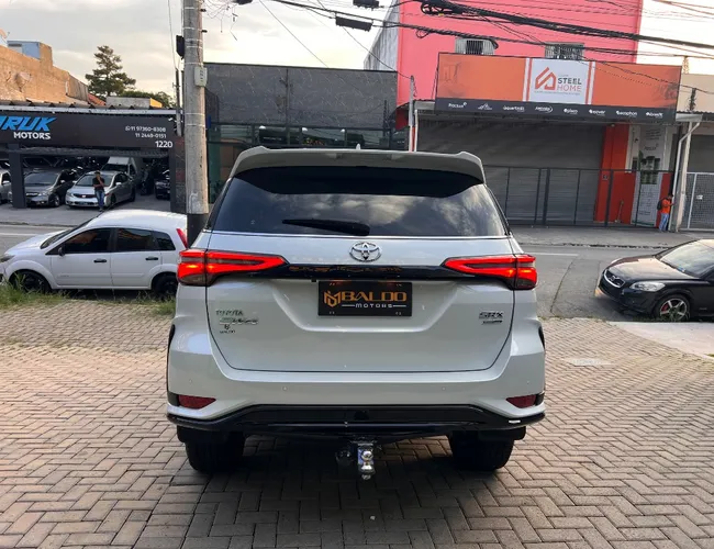 Imagem 12 – Hilux Sw4 2024 2.8 D-4D Turbo Diesel Srx Platinum 4X4 Automático