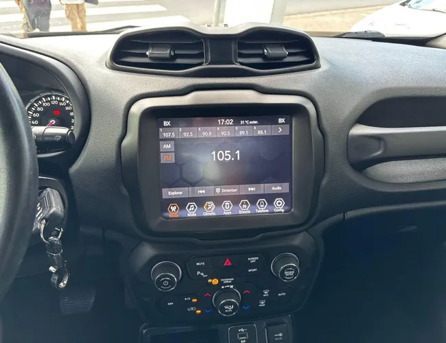 Imagem 8 – Renegade 2021 1.8 16V Flex Longitude 4P Automático