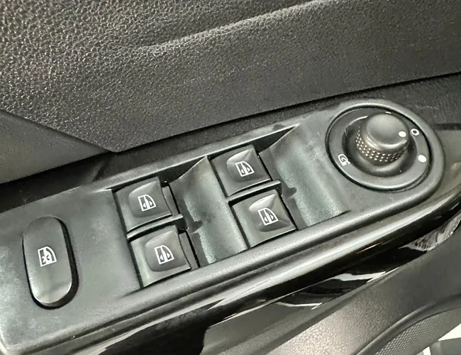 Imagem 18 – Captur 2019 1.6 16V Sce Flex Intense X-Tronic