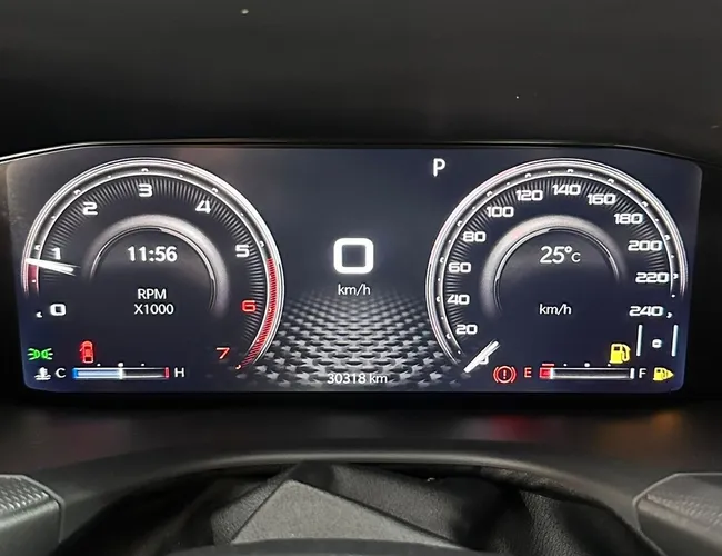 Imagem 10 – Rampage 2025 2.0 Hurricane 4 Turbo Gasolina Rebel 4X4 Automático