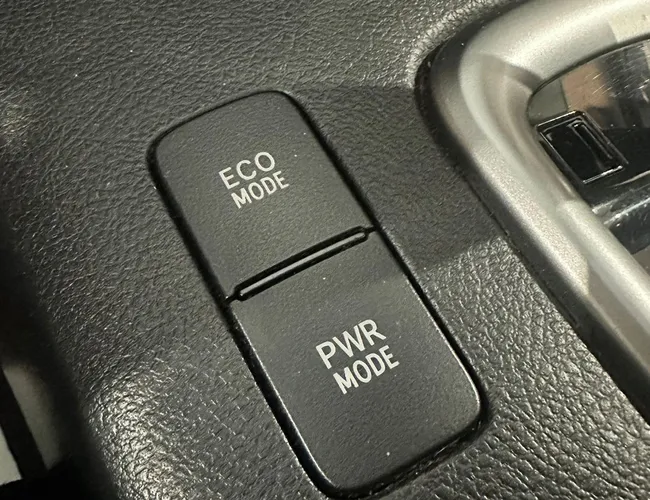 Imagem 18 – Hilux 2017 2.7 Sr 4X2 Cd 16V Flex 4P Automático