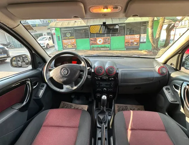 Imagem 5 – Sandero 2014 1.6 STEPWAY 8V FLEX 4P MANUAL