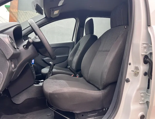 Imagem 15 – Logan 2025 1.0 12V Sce Flex Life Manual