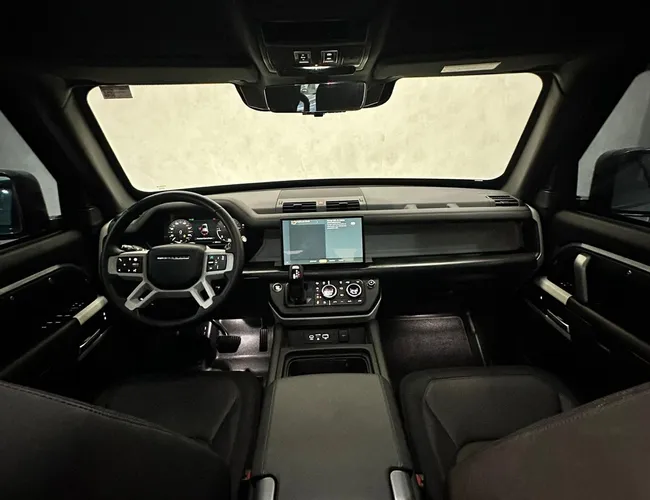 Imagem 11 – Defender 2024 3.0 D300 Turbo Diesel Mhev 110 X-Dynamic Hse Awd Automático