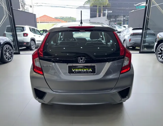 Imagem 6 – Fit 2015 1.5 Lx 16V Flex 4P Automático