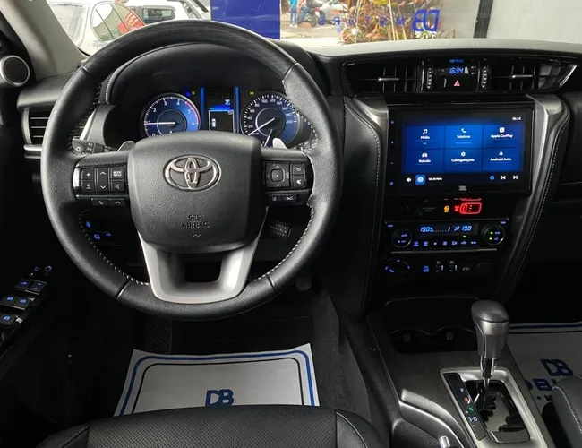 Imagem 8 – Hilux Sw4 2024 2.8 D-4D Turbo Diesel Srx Platinum 7L 4X4 Automático