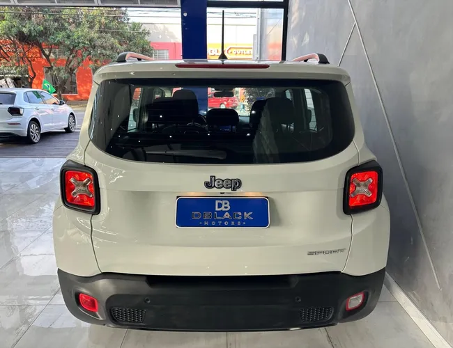Imagem 6 – Renegade 2016 1.8 16V Flex Sport 4P Automático