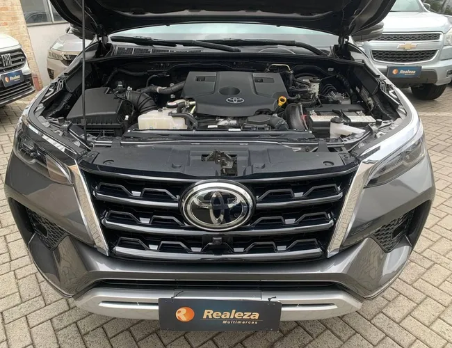 Imagem 15 – Hilux Sw4 2024 2.8 D-4D Turbo Diesel Srx 7L 4X4 Automático
