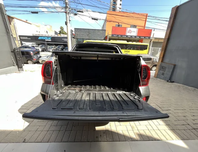 Imagem exterior do veículo Duster Oroch Express 1.6 Flex 16V Mec. 2018 Duster Oroch Express 1.6 Flex 16V Mec. 