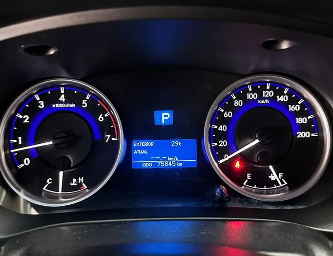 Imagem 10 – Hilux 2017 2.7 Sr 4X2 Cd 16V Flex 4P Automático
