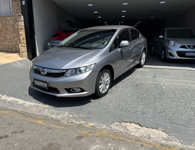 Imagem exterior do veículo Civic 2014 2.0 Lxr 16V Flex 4P Automático