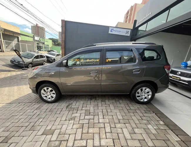Imagem exterior do veículo Spin Ltz 1.8 8V Econo.Flex 5P Aut. 2013 Spin Ltz 1.8 8V Econo.Flex 5P Aut. 
