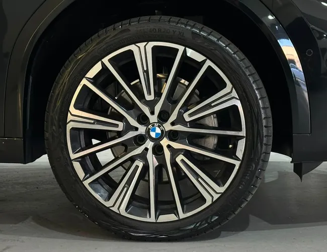 Imagem 28 – X2 2025 X2 Xdrive20i M Sport