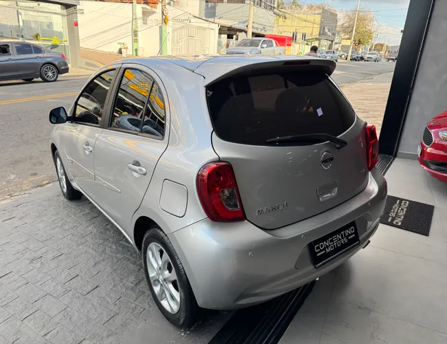 Imagem exterior do veículo March 2019 1.0 Sv 12V Flex 4P Manual