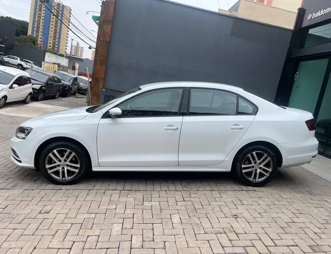 Imagem 5 – Jetta 2018 1.4 250 Tsi Total Flex Comfortline Tiptronic