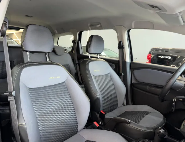 Imagem 16 – Spin 2022 1.8 Activ7 8V Flex 4P Automático