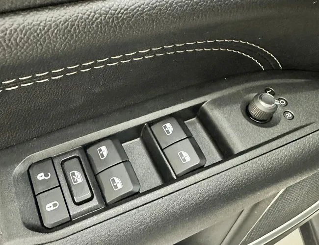 Imagem 18 – Compass 2026 1.3 T270 Turbo Flex Sport At6