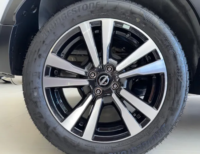 Imagem 18 – Kicks Play 2025 1.6 16V Flexstart Advance Plus Xtronic