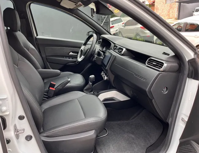Imagem 9 – Duster 2023 1.3 Tce Flex Iconic X-Tronic