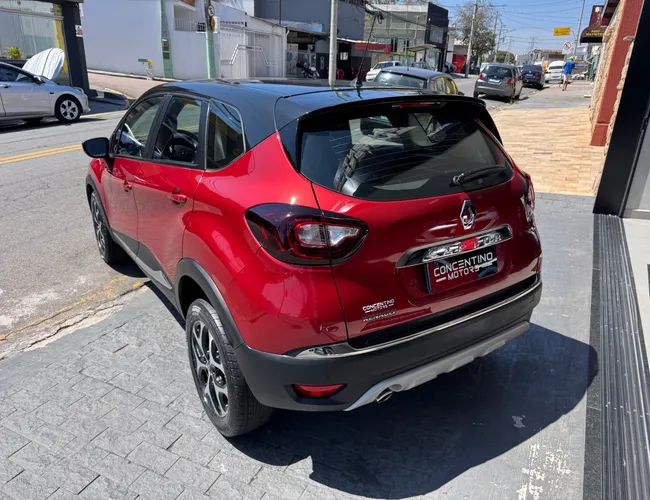 Imagem exterior do veículo Captur 2019 1.6 16V Sce Flex Intense X-Tronic