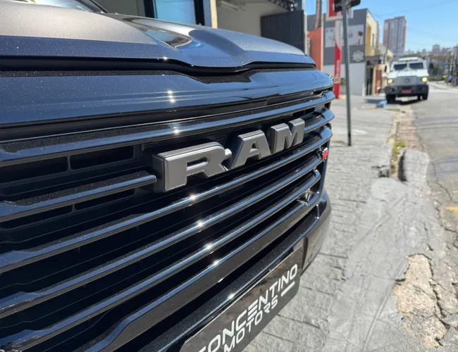 Imagem exterior do veículo Rampage 2024 2.0 Hurricane 4 Turbo Gasolina R/T 4X4 Automático