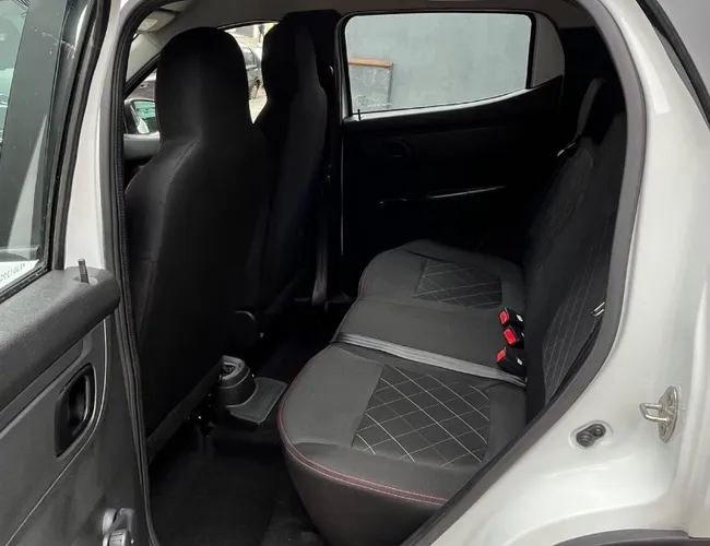 Imagem 11 – Kwid 2019 1.0 12V Sce Flex Zen Manual